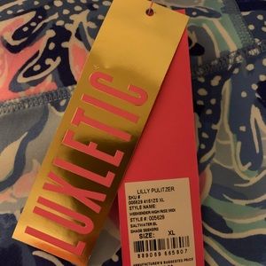 NWT Luxletic in Shade Seekers